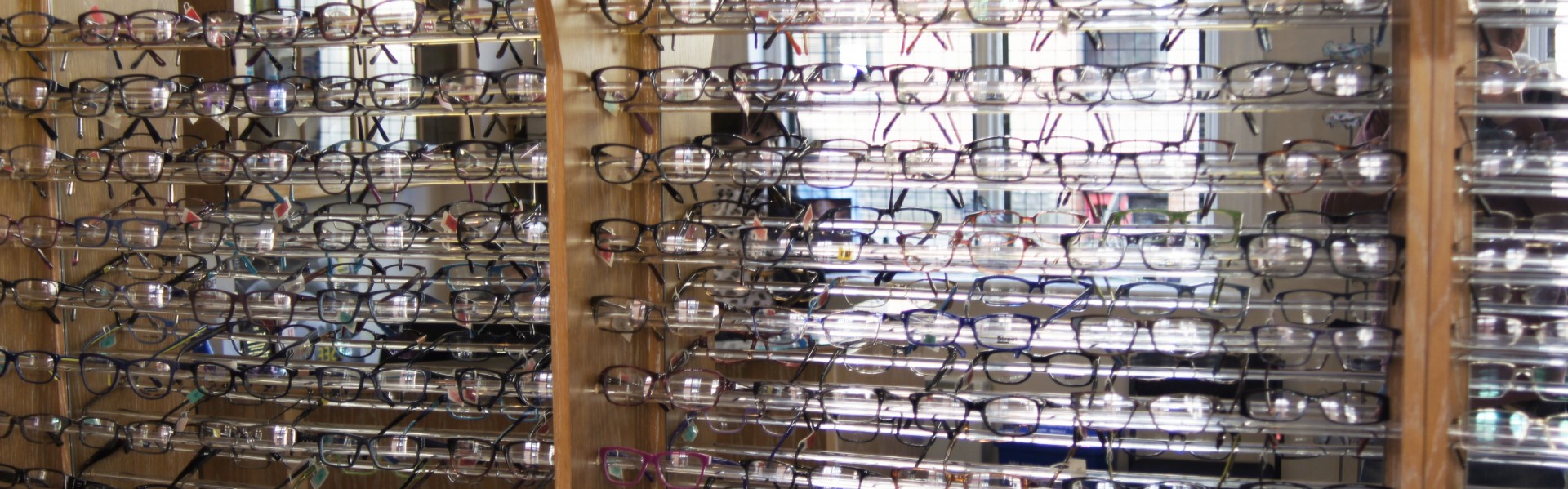 D R Grey Opticians
